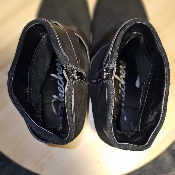 Sketchers Faux Suede Heeled Bootie with Faux Leather Wrapped Detail, Size 8 - Picture 7 of 12